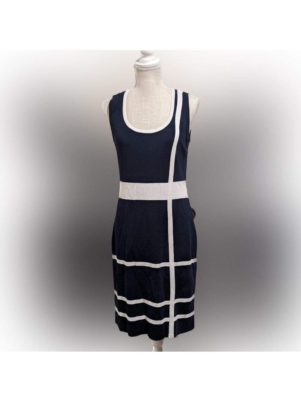 Grace Navy/White sleeveless, slenderizing, fitted dress W/Navy Belt Size Medium
